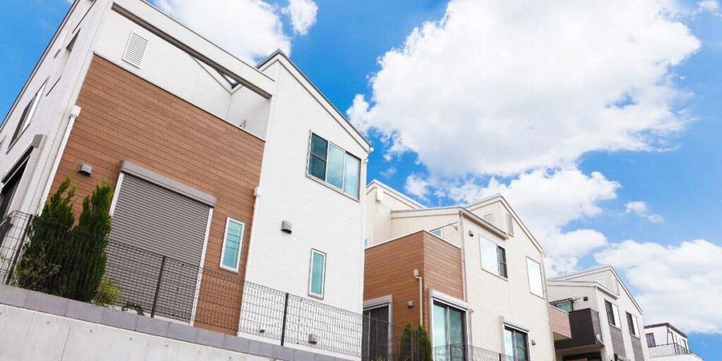 擁壁のある住宅の画像