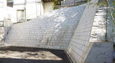 ブロック擁壁の画像