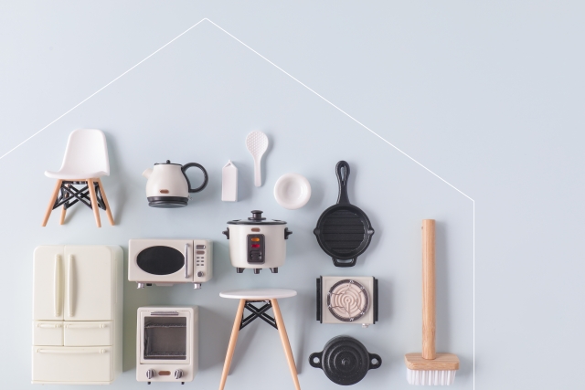 家具・家電にはいくらくらい使っている？